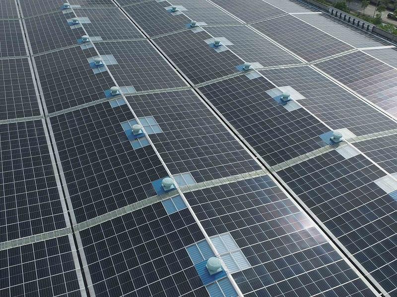 aksesori untuk pemasangan solar
