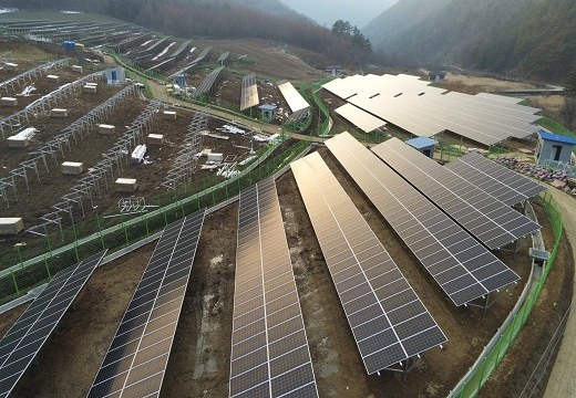 panel solar pelekap tanah struktur solar skru tanah korea 2.18MW